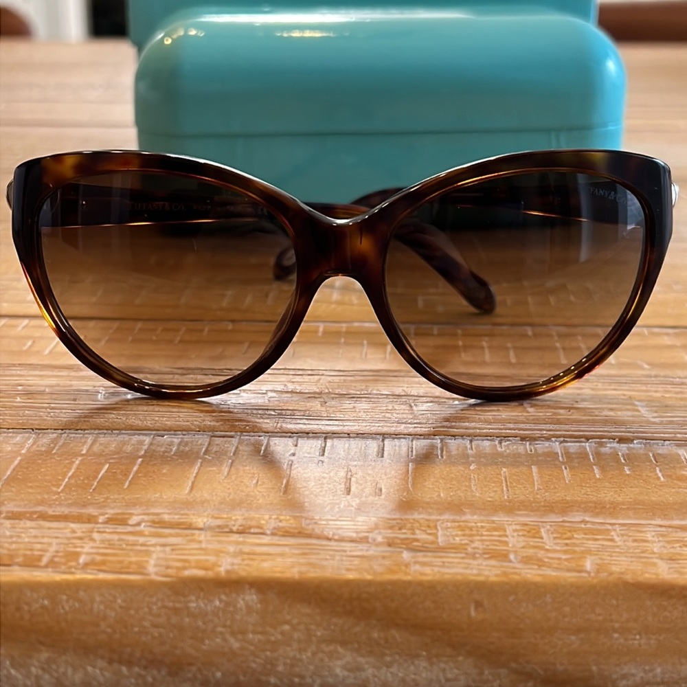 Women’s Tiffany & Co. cat eye sunglasses - Picture 2 of 11